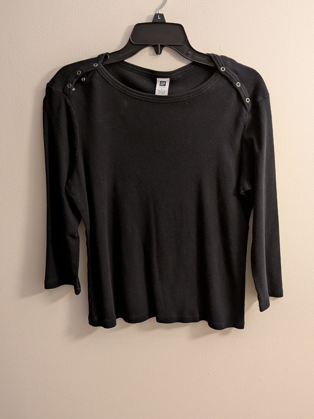 GAP Black Long-Sleeve Snap-Shoulder Top